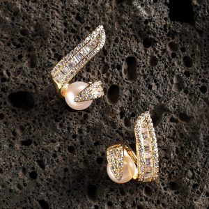 Curly Pearl Gold